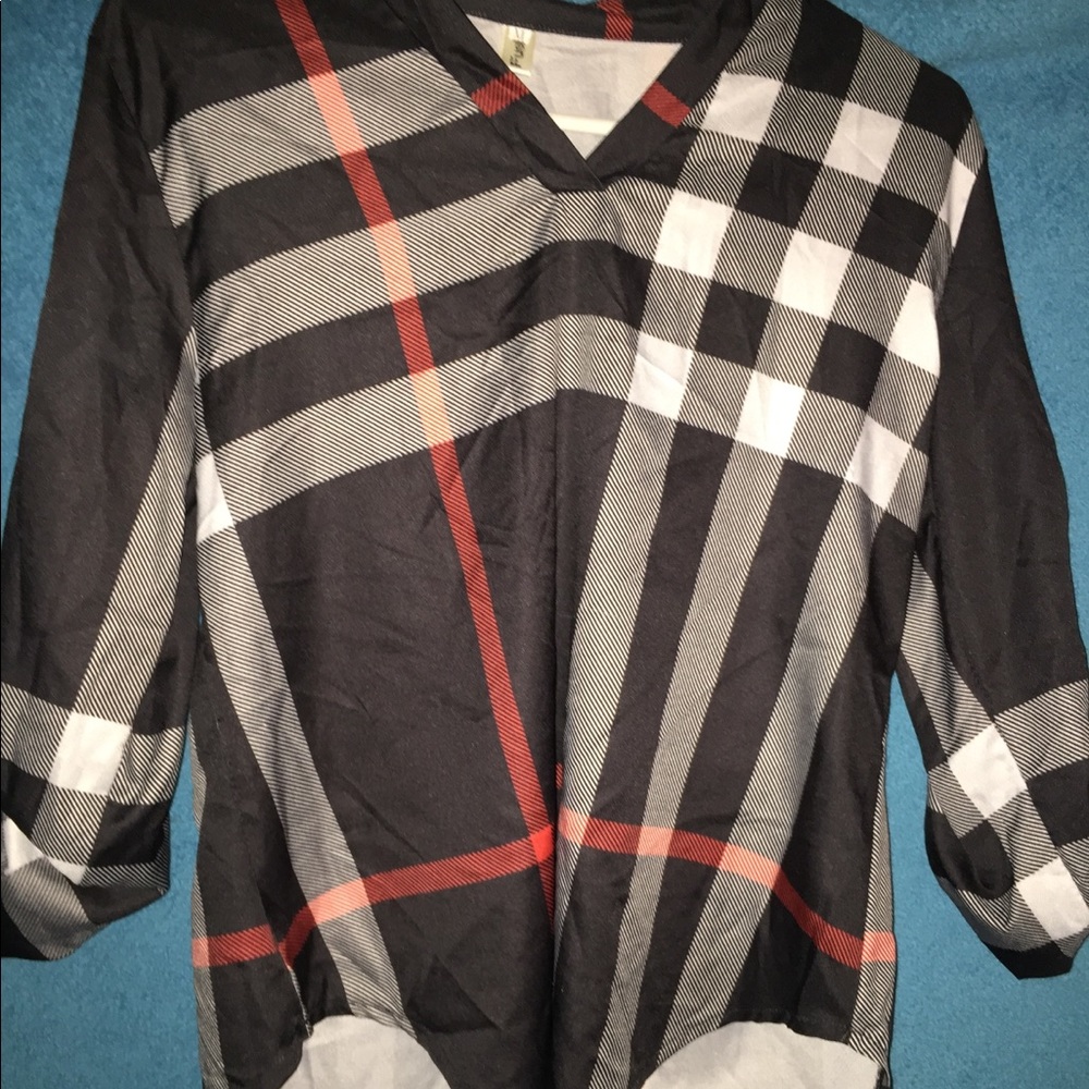 Excellent .    condition  never wore